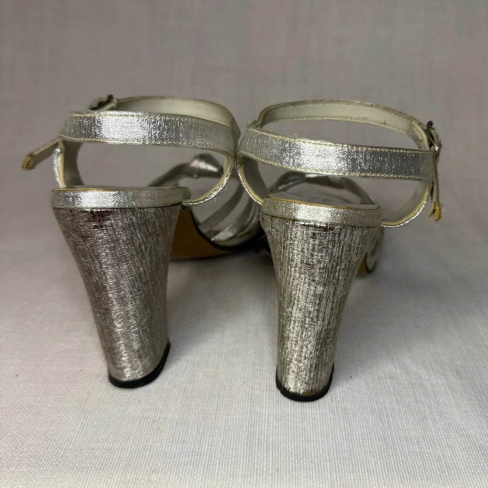Coloriffics Vintage Silver Metallic Strappy Block Heel Sandals Formal Shoes 5M